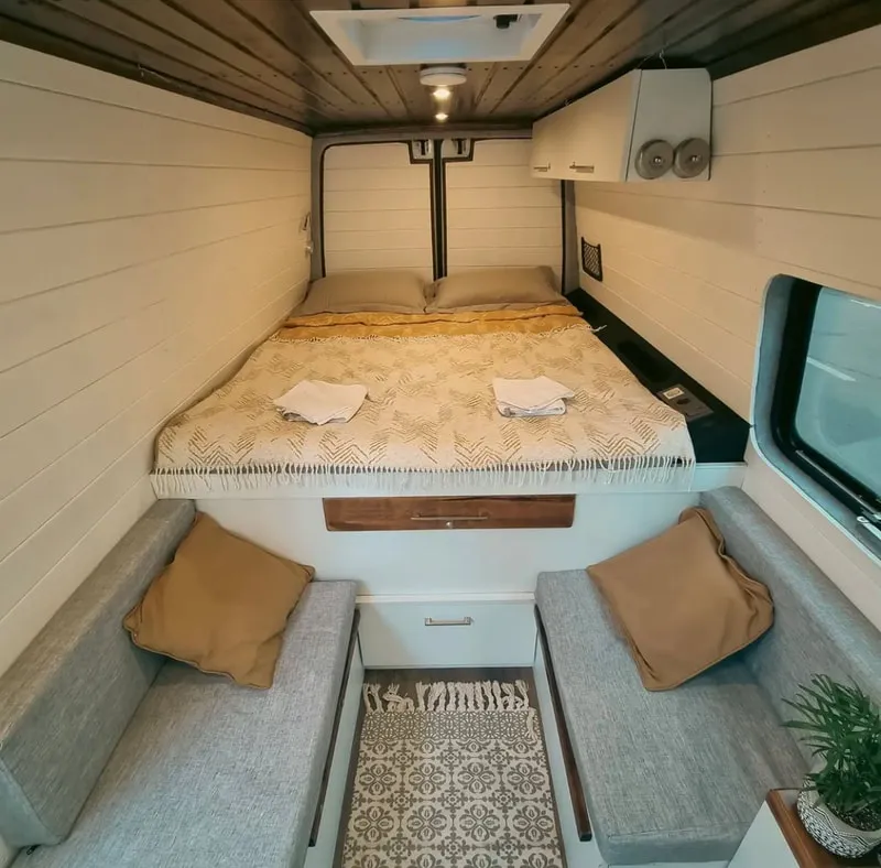 Campervan Interior CAMPERVAN EXPEDITION 
