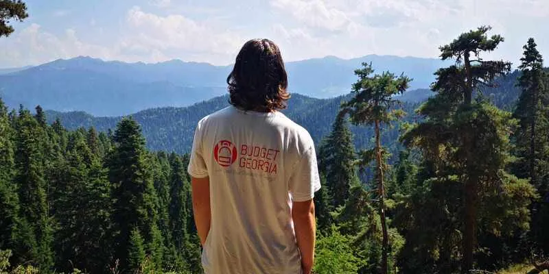 hikinh guide in borjomi